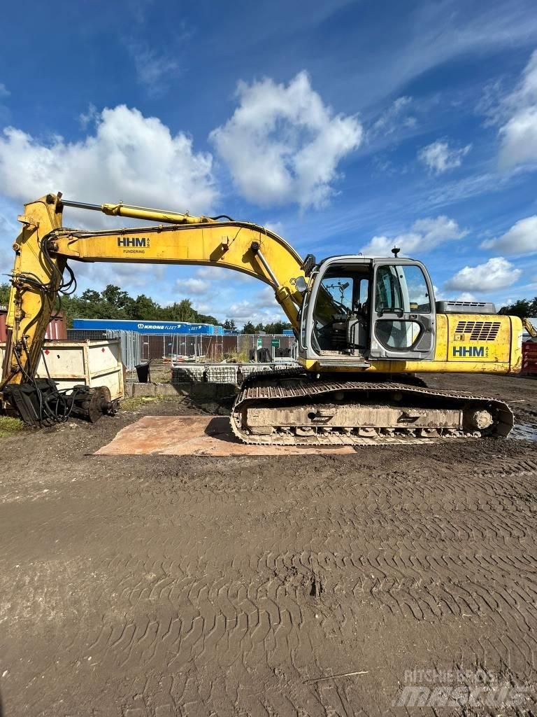 New Holland E 265 大型油圧ショベル12t以上（パワーショベル・ユンボ）