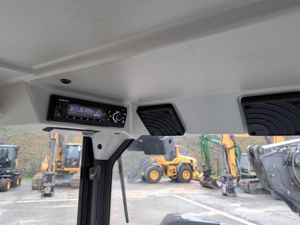Volvo EC 37 F ミニ油圧ショベル 7t以下（ミニユンボ・ミニディガー）