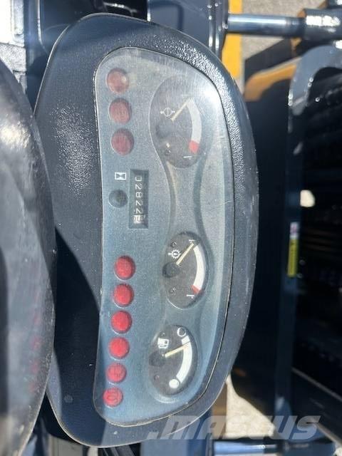 Komatsu FD 40 ZT フォークリフト - その他
