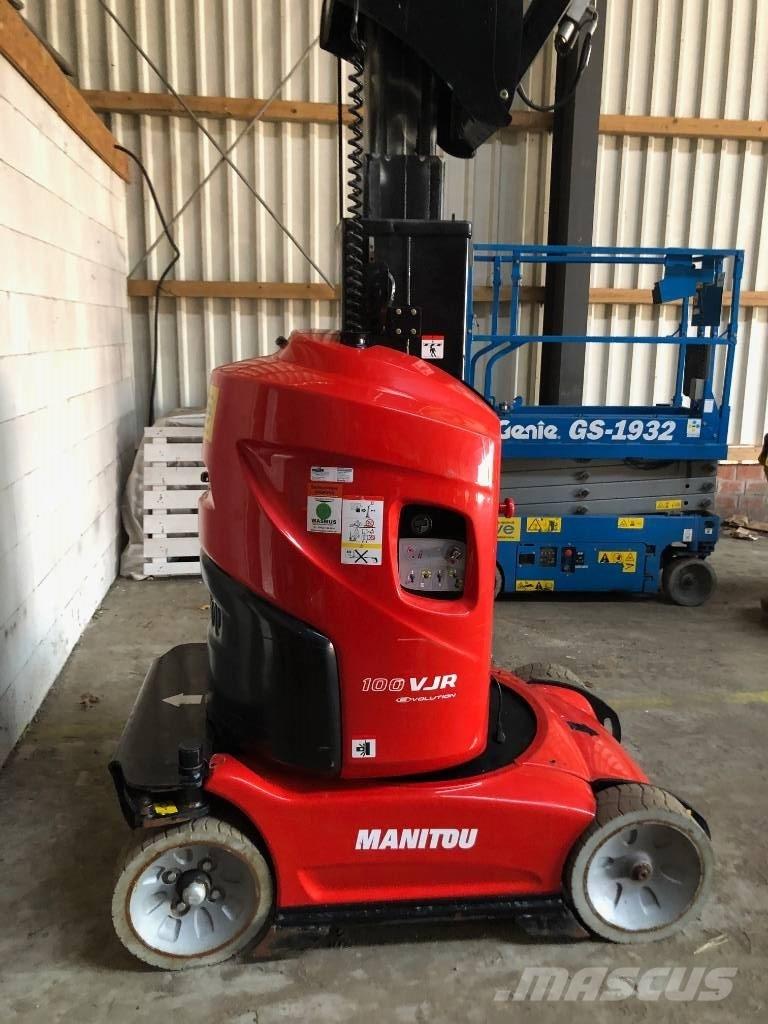 Manitou 100 VJR シザースリフト
