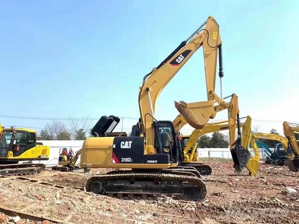 CAT 318d 大型油圧ショベル12t以上（パワーショベル・ユンボ）
