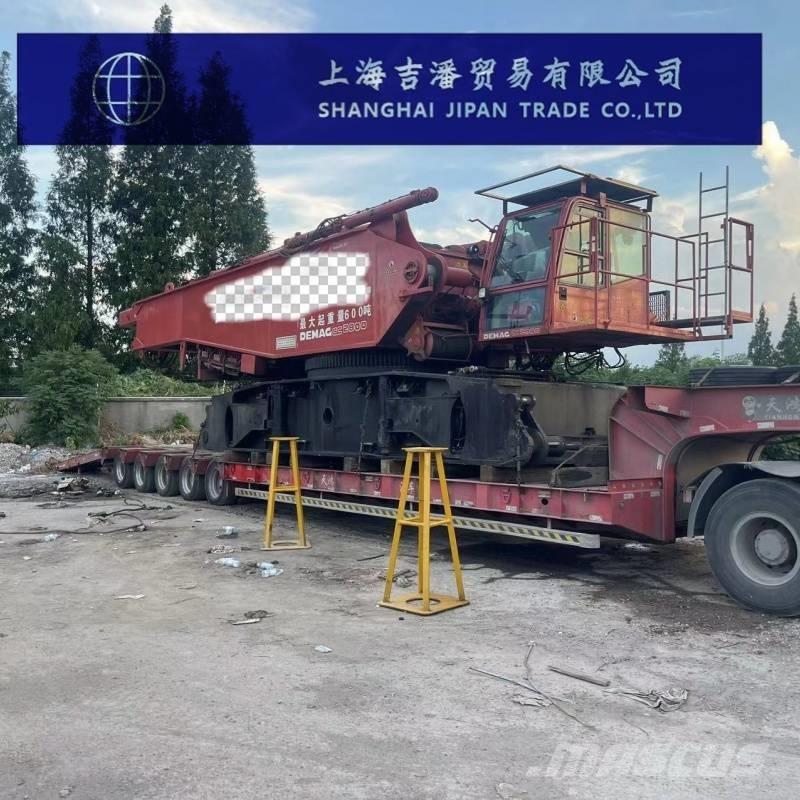 Demag CC 2800 クローラクレーン
