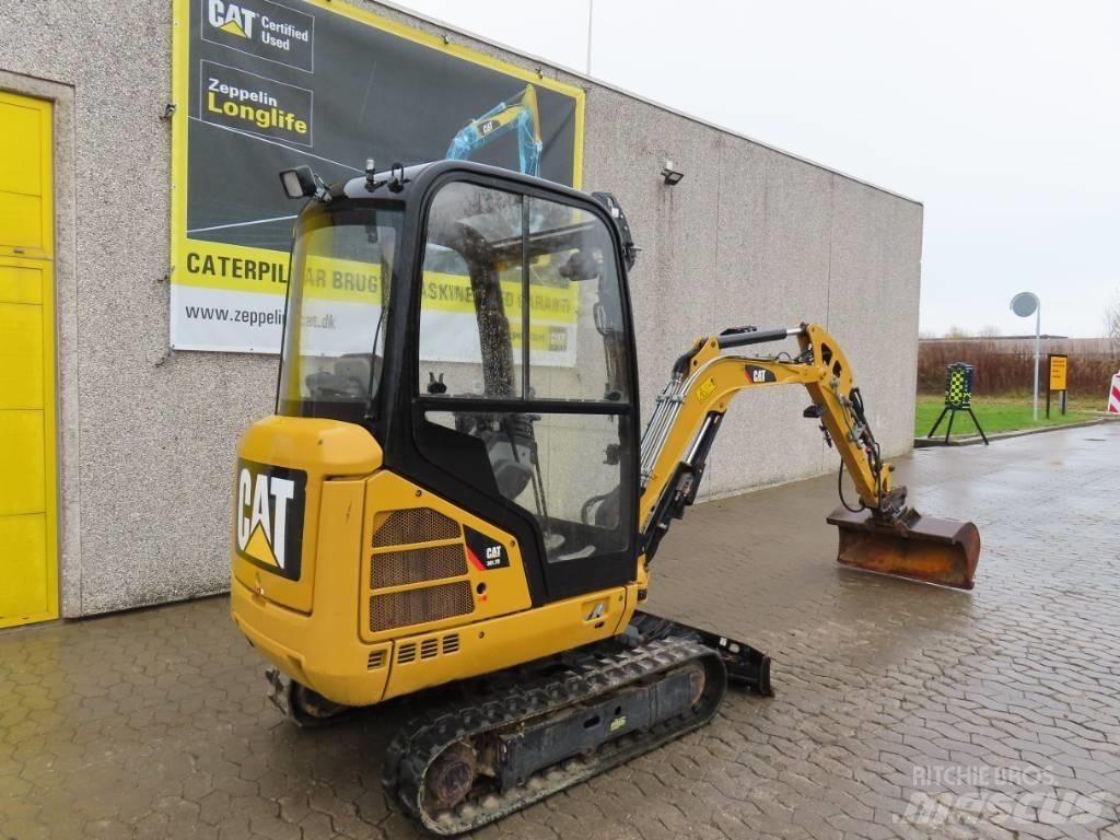 CAT 301.7 D ミニ油圧ショベル 7t以下（ミニユンボ・ミニディガー）