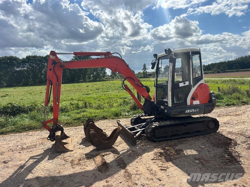 Kubota KX 121-3 ミニ油圧ショベル 7t以下（ミニユンボ・ミニディガー）