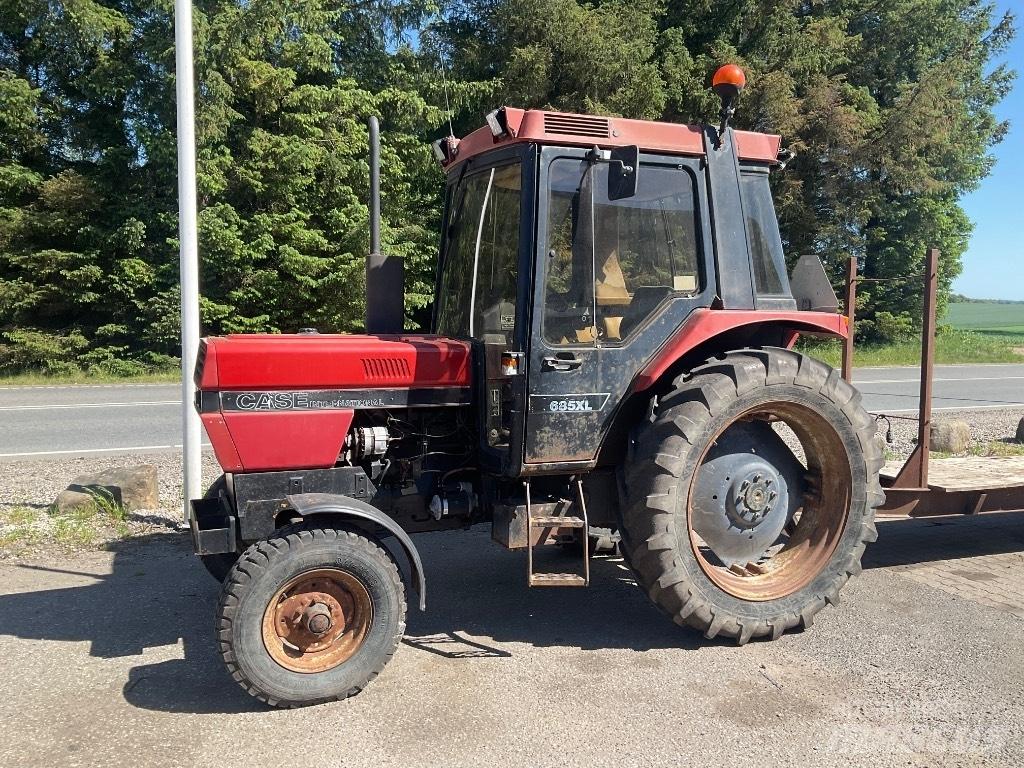 Case IH 685 XL トラクター
