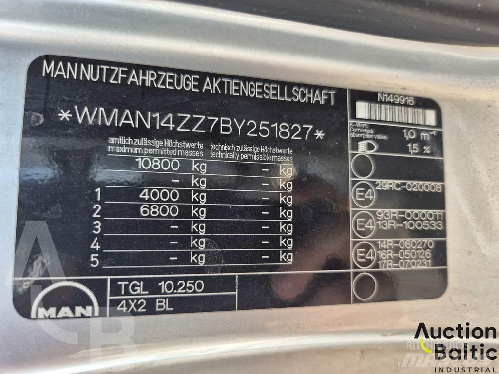 MAN TGL10.250 車両運搬車、キャリアカー