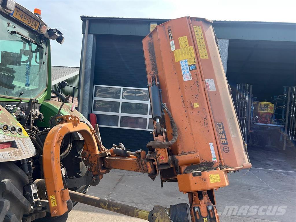 Berti TAPS 200 ラフ・トリムモア/芝刈り機