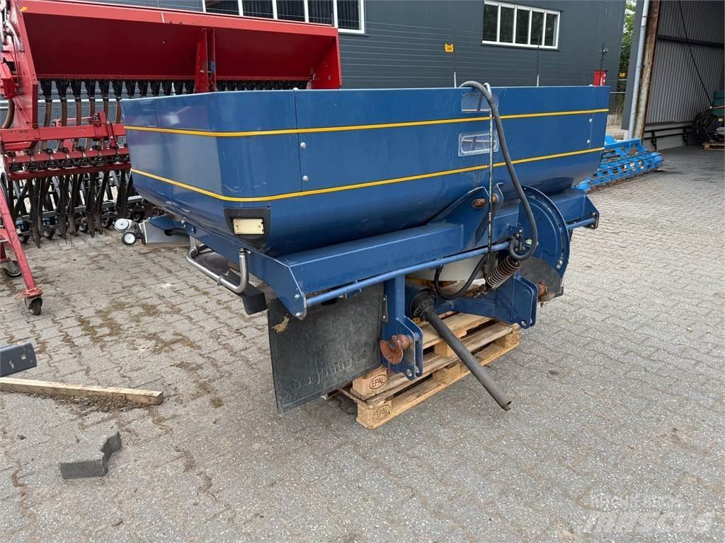 Bogballe L2 肥料散布機