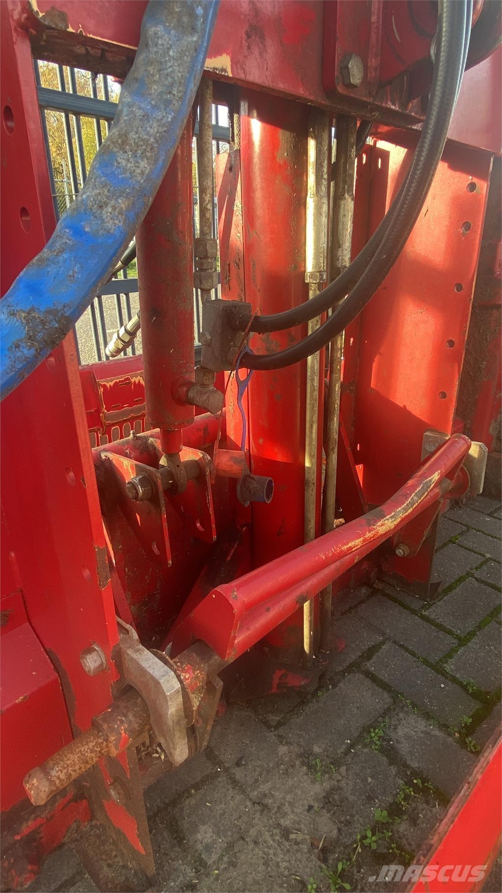 BvL megastar 195 その他畜産機材とアクセサリー・アタッチメント