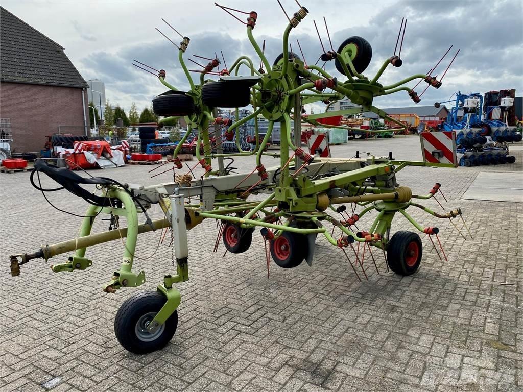 CLAAS volto 1050T テッダー・テッダーレーキ