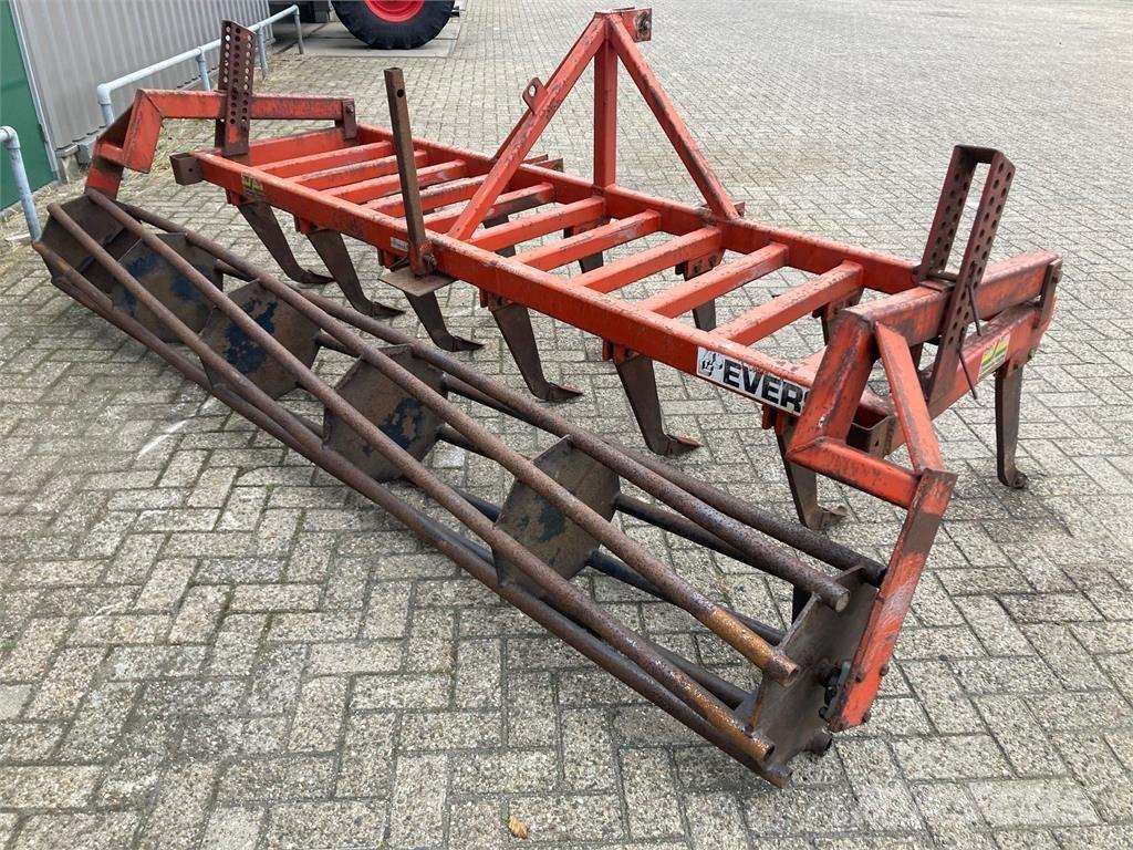 Evers Burma 11-303 カルチベーター