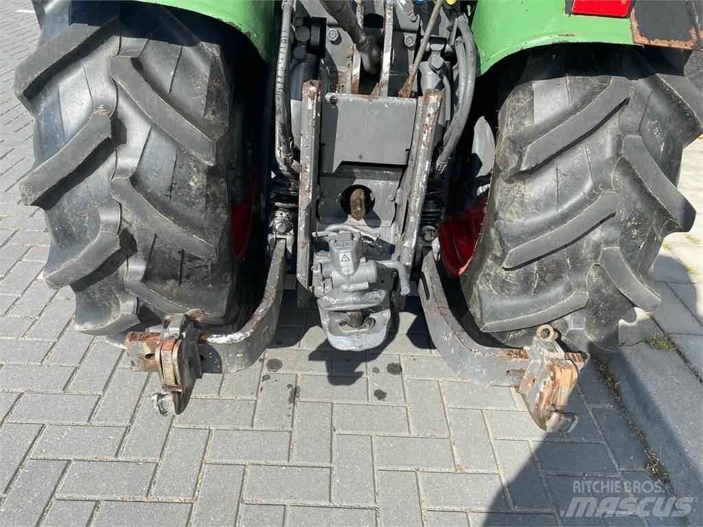 Fendt 208Va トラクター
