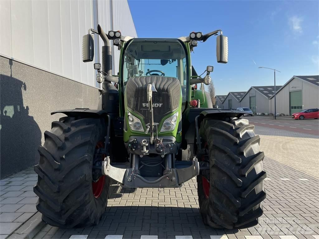 Fendt 724 S4 トラクター