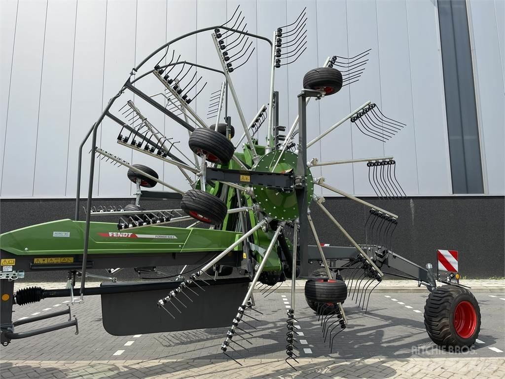 Fendt Former 920c テッダー・テッダーレーキ