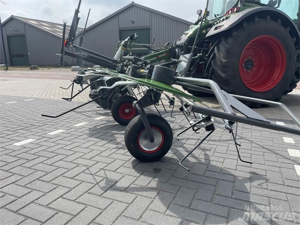 Fendt Lotus 770 テッダー・テッダーレーキ