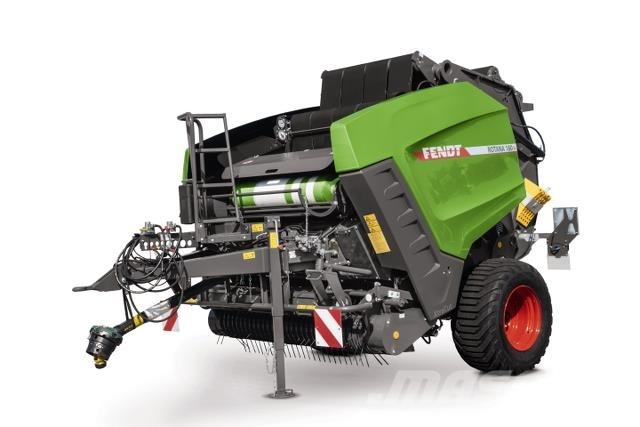  Fendt-Rotana スクエアベーラー
