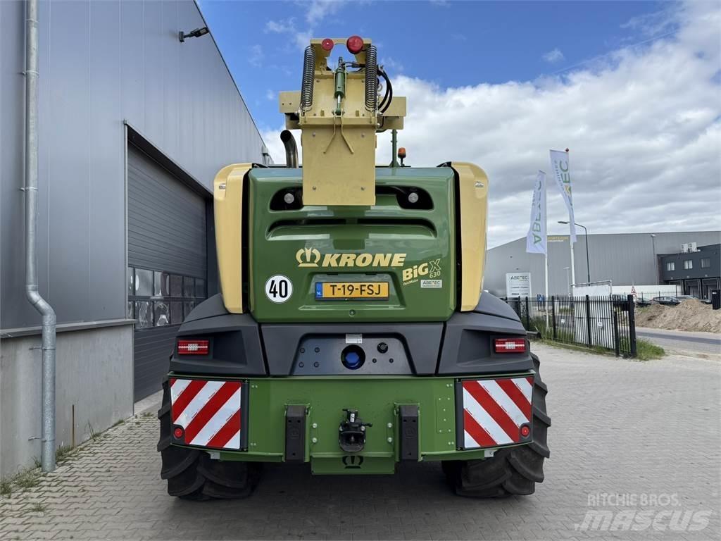 Krone BigX 630 ベールシュレッダー、カッター、アンローラー