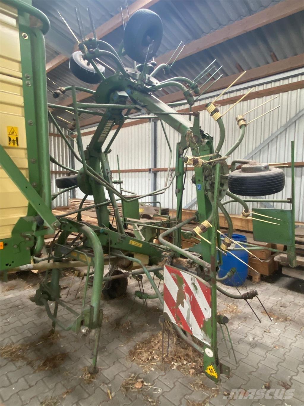 Krone KW7.70/6x7 テッダー・テッダーレーキ