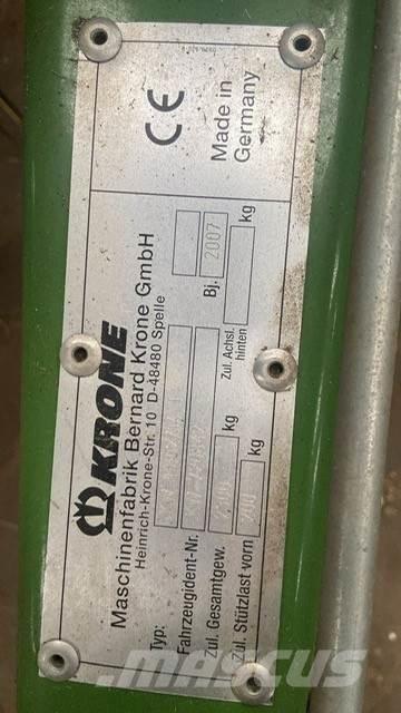 Krone KWT 15.02/14 テッダー・テッダーレーキ
