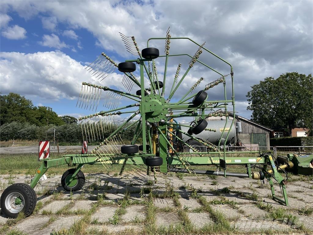 Krone Swadro 900 テッダー・テッダーレーキ