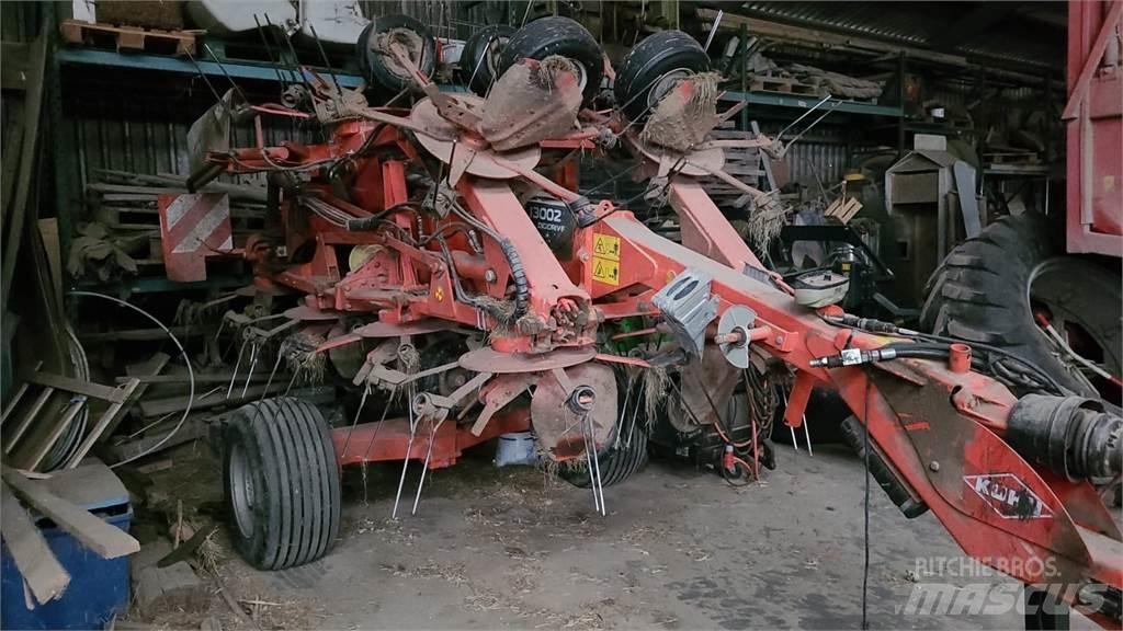 Kuhn GF 13002 テッダー・テッダーレーキ
