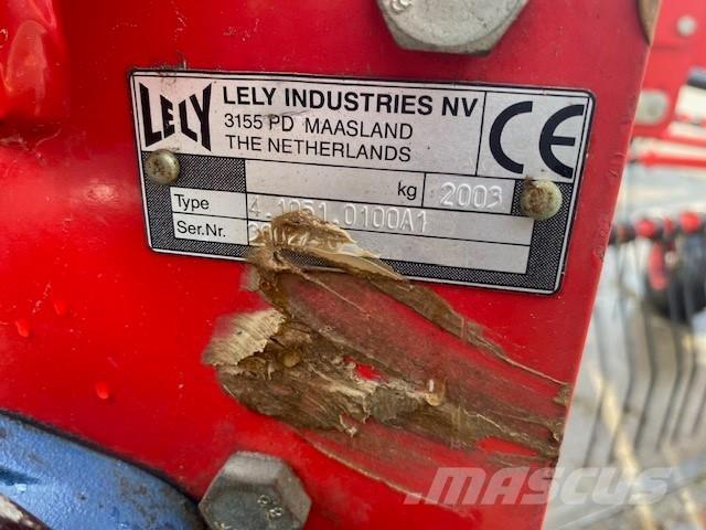 Lely Hibiscus 725 テッダー・テッダーレーキ