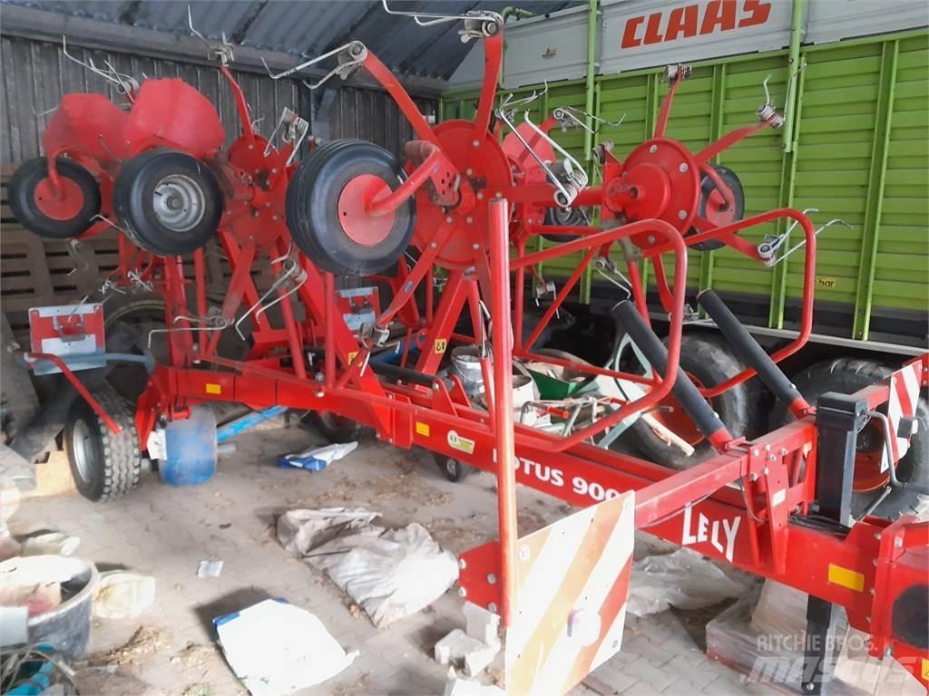Lely Lotus 900 テッダー・テッダーレーキ