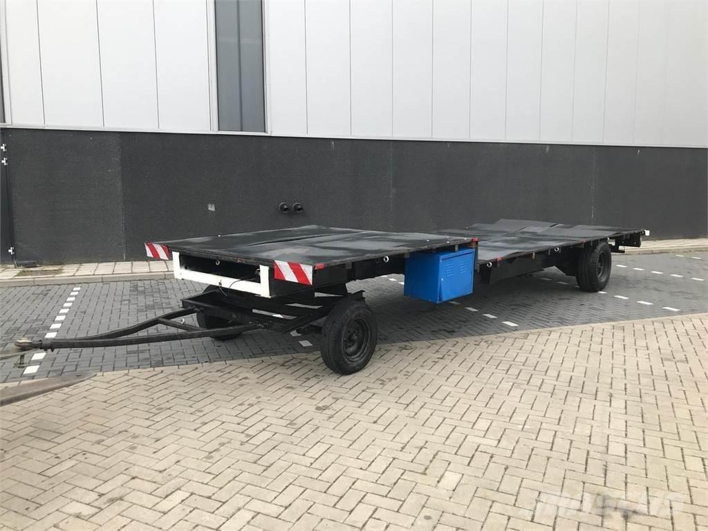  Platte wagen 家畜輸送用トレーラー