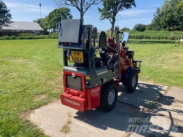 Weidemann 1140 フロントローダーとディガー