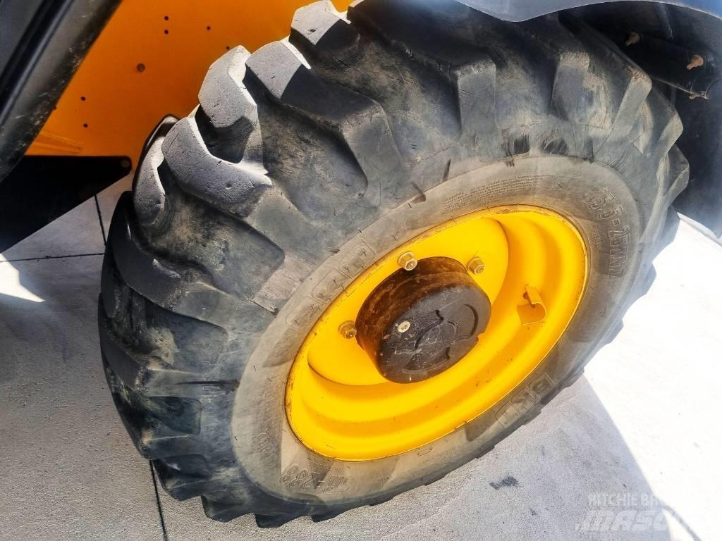 JCB 540-140  M356 テレスコーピックハンドラー