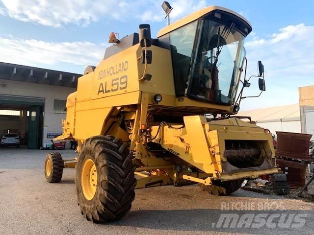 New Holland AL 59 コンバイン