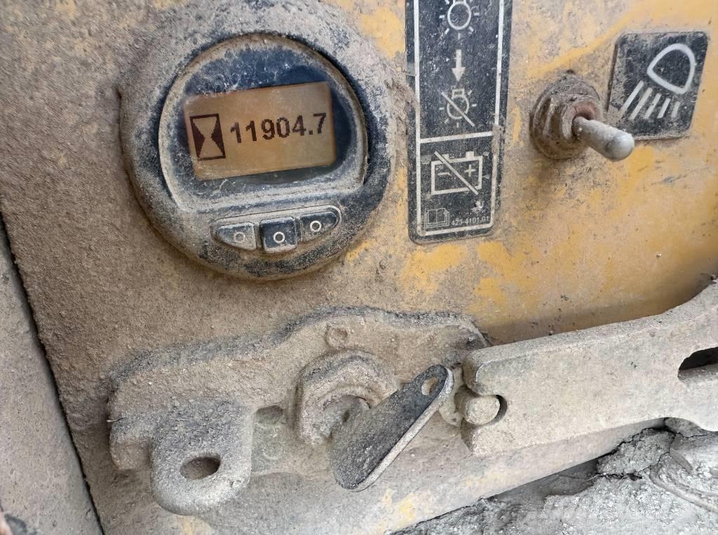 CAT D 6 T LGP ブルドーザー