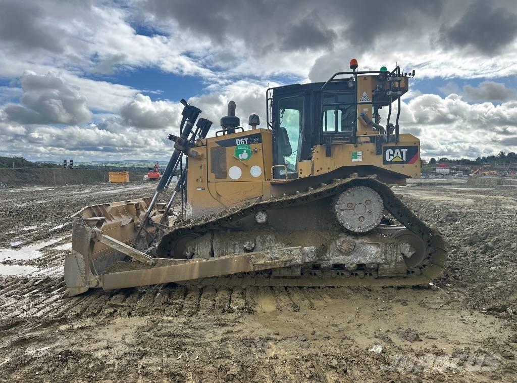 CAT D 6 T LGP ブルドーザー