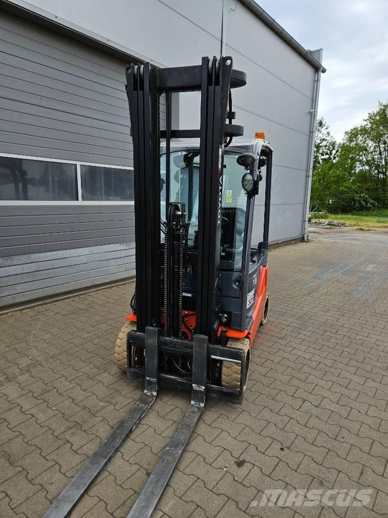 Toyota 8FBM16T バッテリーフォークリフト