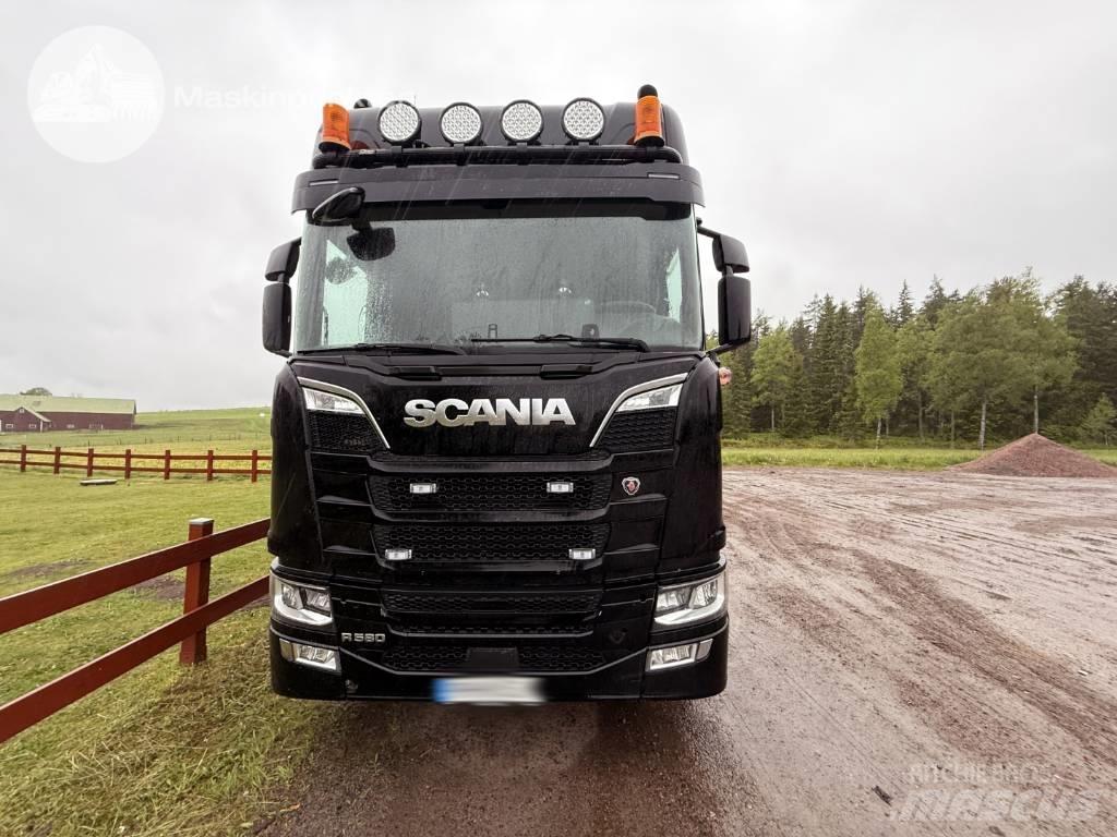 Scania R 580 木材トラック