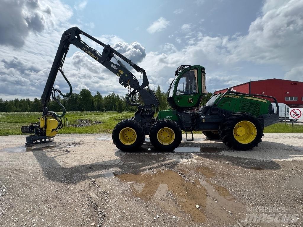 John Deere 1170G ハーベスター