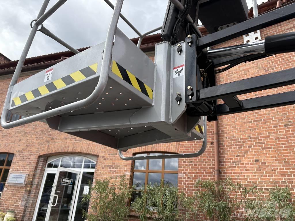 Manitou 100 VJR 垂直昇降型リフト