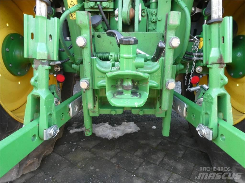 John Deere 6R 110 トラクター