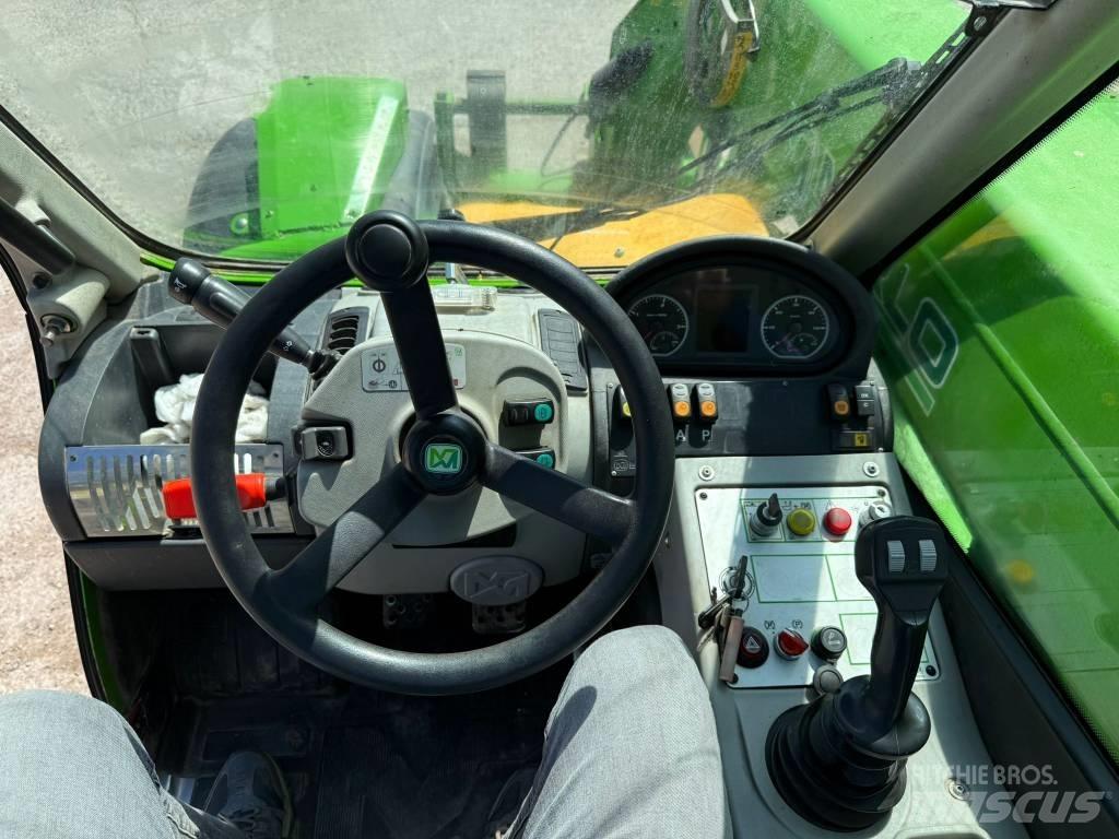 Merlo P 32.6 Plus 農業用テレハンドラー