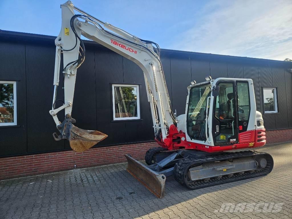 Takeuchi TB 290 中型油圧ショベル 7ｔ-12ｔ（ユンボ・パワーショベル・バックホー）