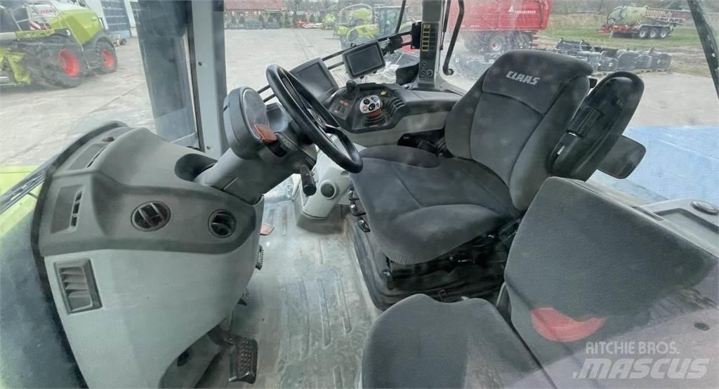 CLAAS Axion 930 トラクター
