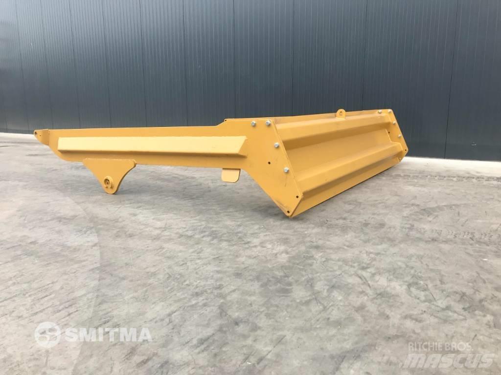 Volvo A25F テールゲート