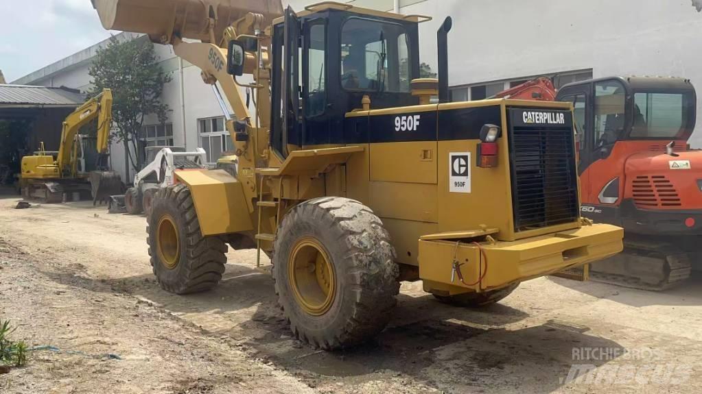 CAT 950 F ホイールローダー・タイヤショベル