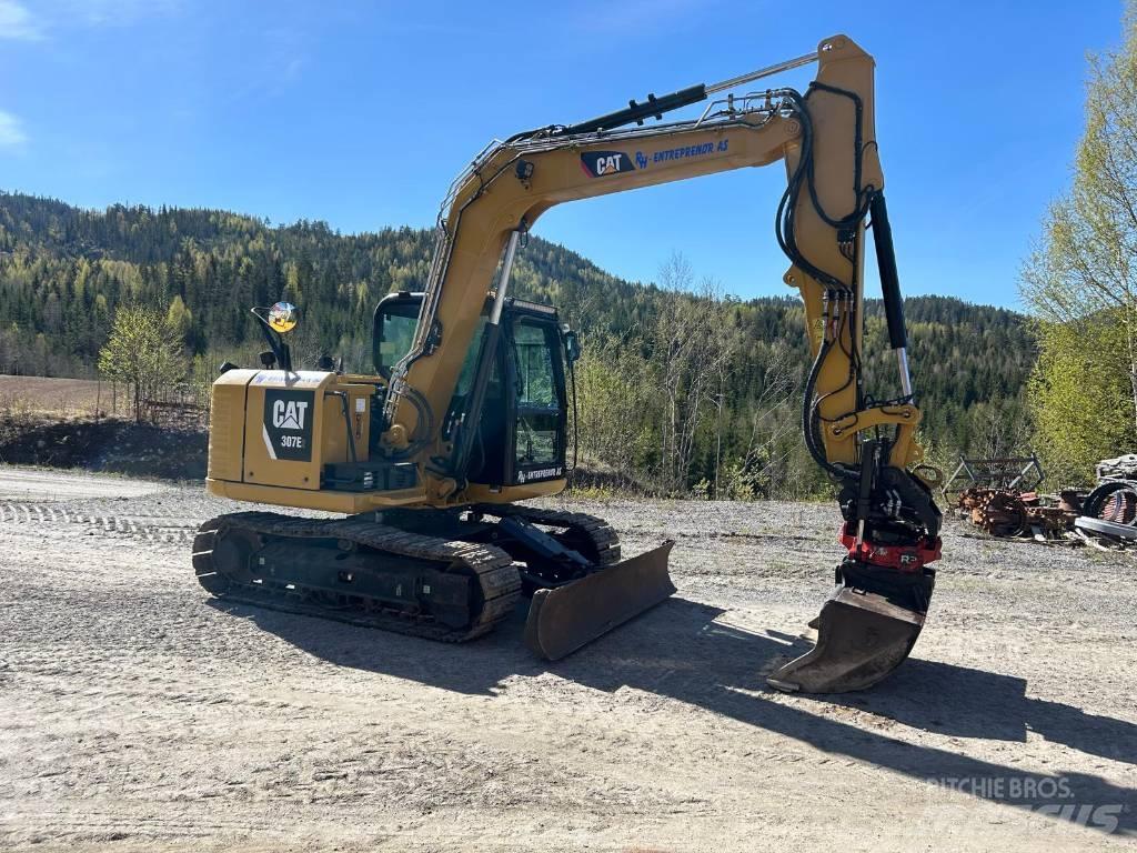 CAT 307E2 大型油圧ショベル12t以上（パワーショベル・ユンボ）
