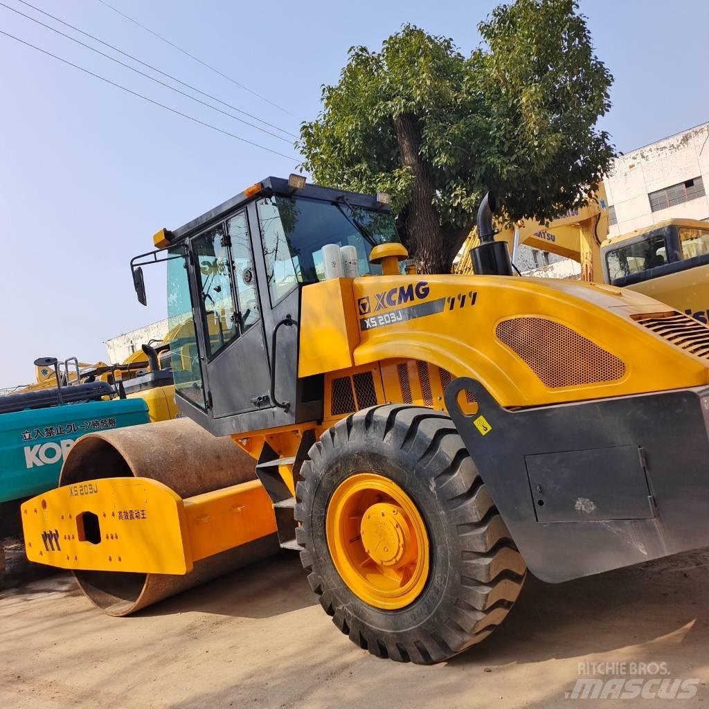 XCMG XS 202J 振動ローラ