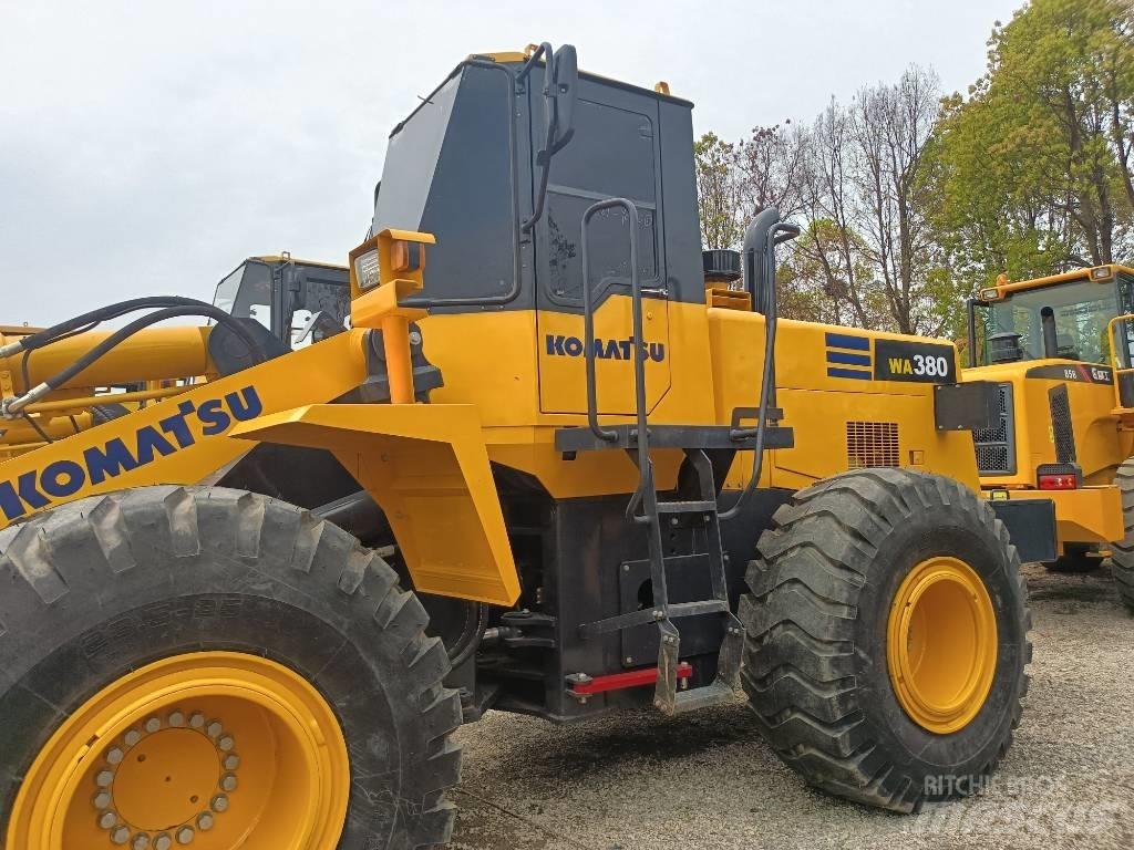 Komatsu WA 380 ホイールローダー・タイヤショベル