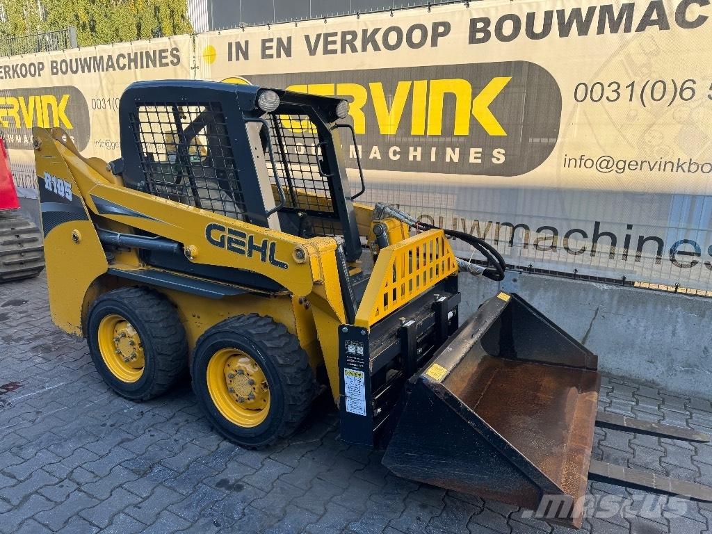 Gehl R105 スキッドステアローダー