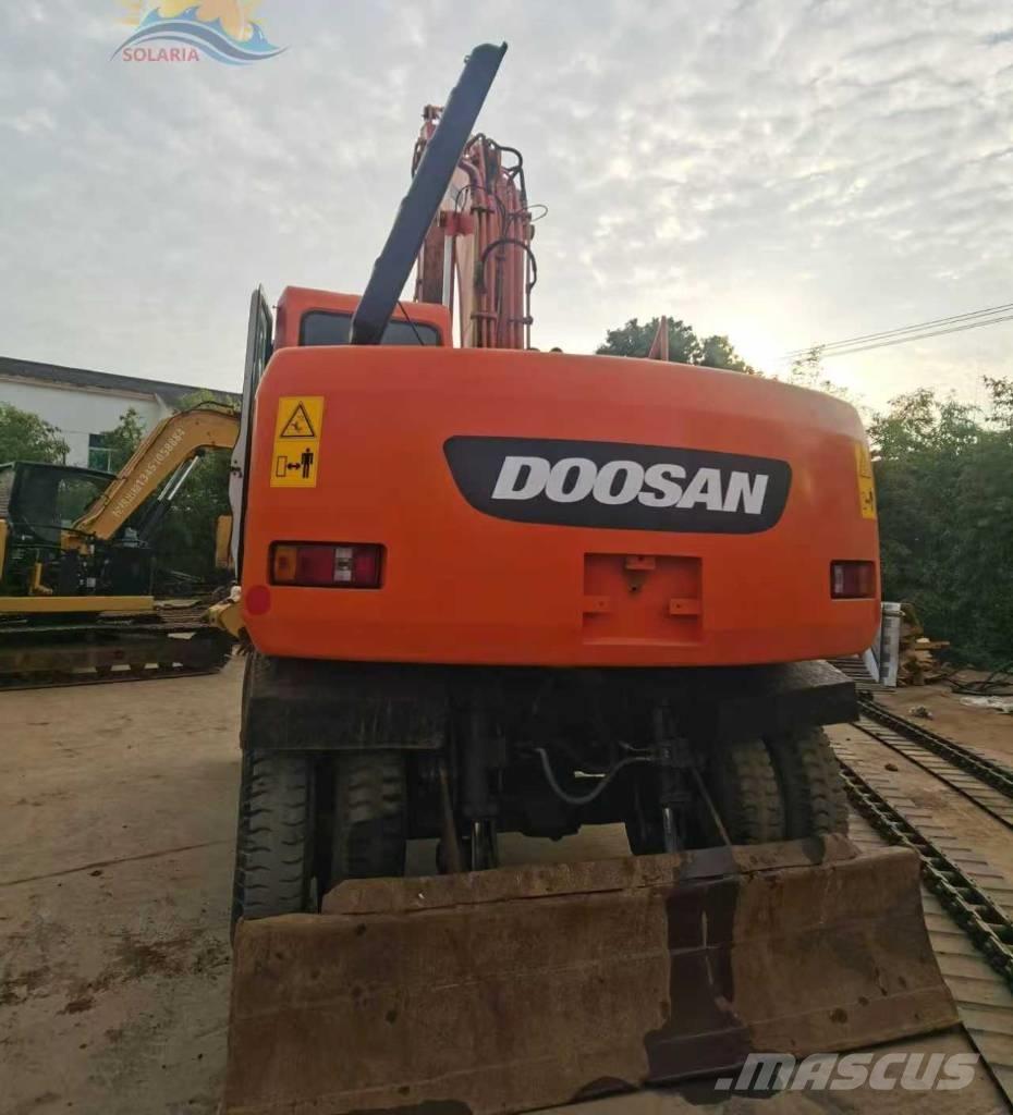 Doosan DH 150 W-7 ホイール式油圧ショベル（パワーショベル・ユンボ・バックホー）