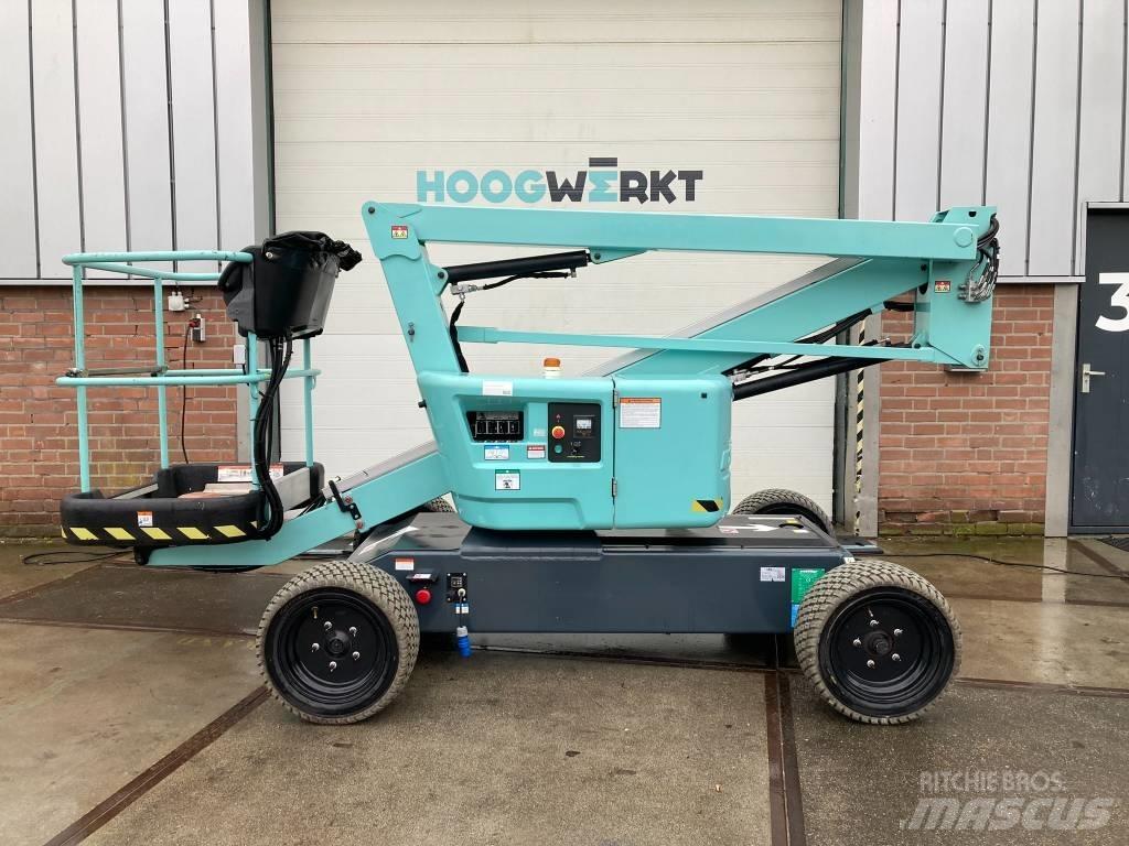 Niftylift HR 12 LE 小型自走式ブームリフト