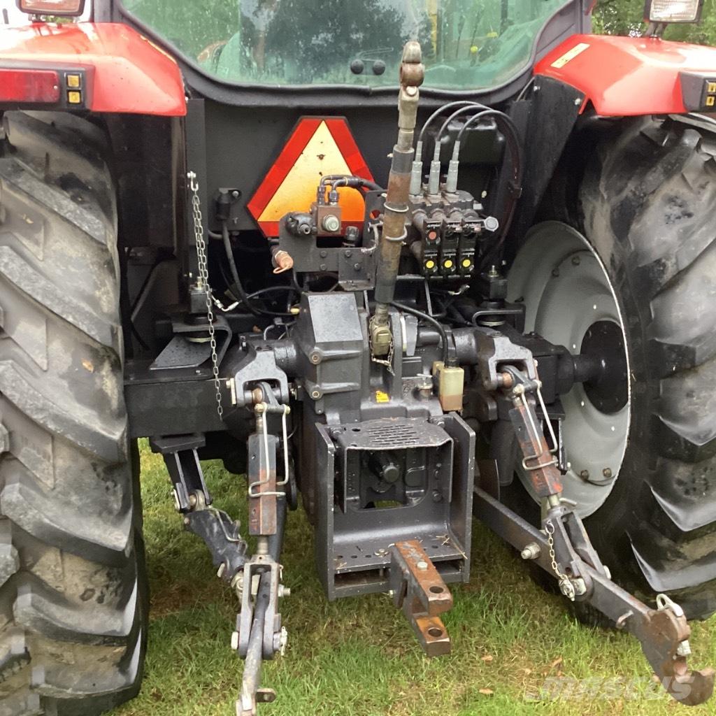 McCormick MC 135 トラクター